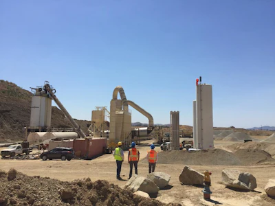 Two vertical LNG storage tanks, with a combined 28,000 gallons of capacity, were installed when the California Commercial Asphalt plant in Lake Elsinore, CA was transitioned to LNG as a fuel source. CLEANCOR LNG worked with the company and local permitting authorities to make the required changes in the air permits to enable the switch to LNG.