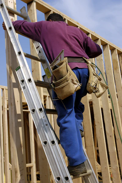 Istock Gettyimages 000000498423 Ladder