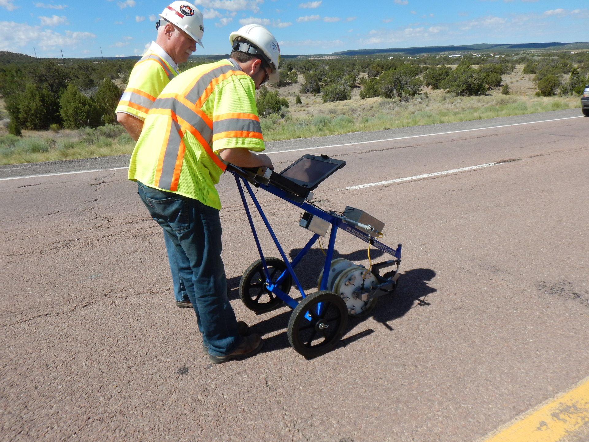 Testing out the IE/SASW system with the New Mexico Department of Transportation.