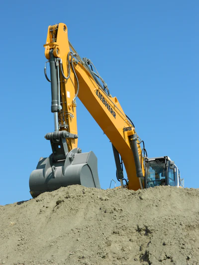 A stable platform is an essential element of site setup. Make sure the machine will sit on even ground and that the ground is stable.