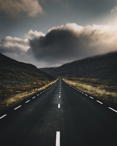 Luke Stackpoole M5q1m4n9 Es8 Unsplash
