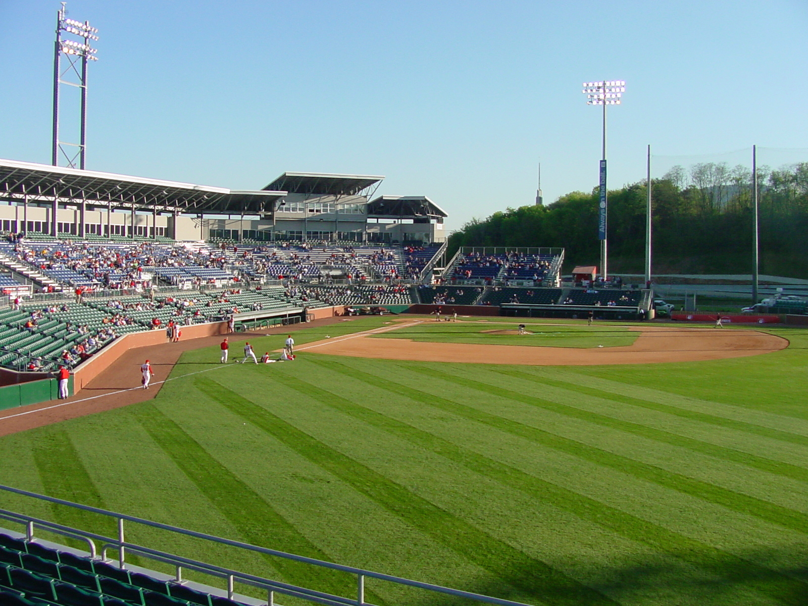 Baseball Stadium Istock Gettyimages 000000084076