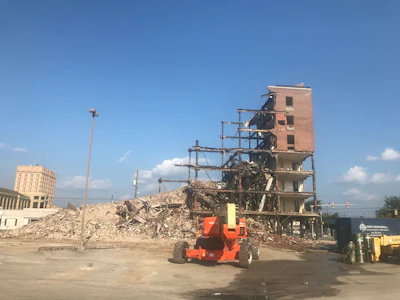 Target Contractors was able to recycle 215 gross tons of metal and 604.4 tons of clean concrete.