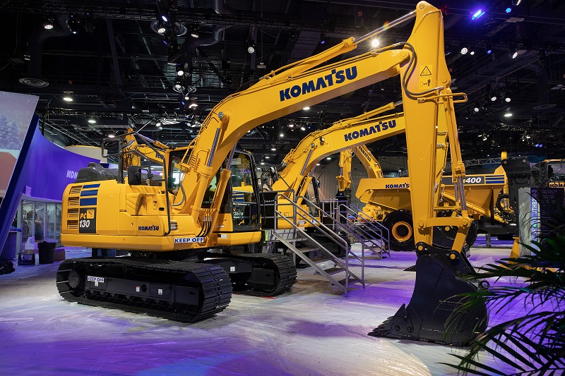 Komatsu PC130-11