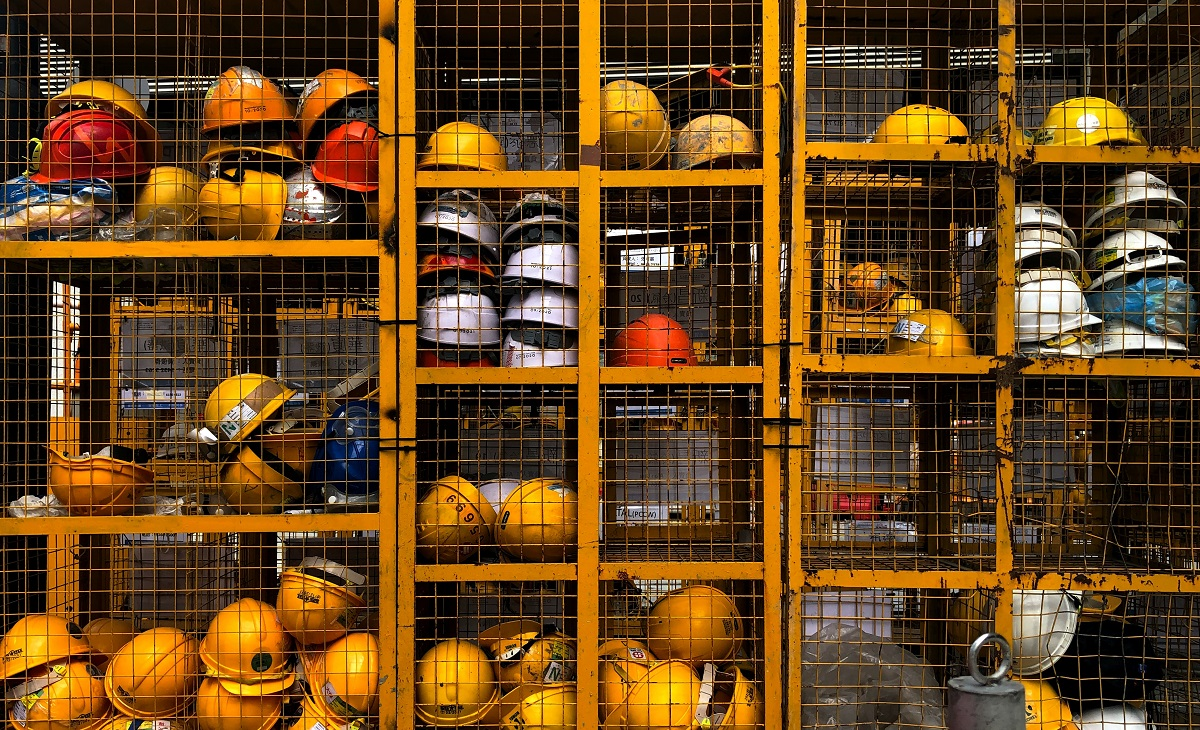 Construction safety hard hats