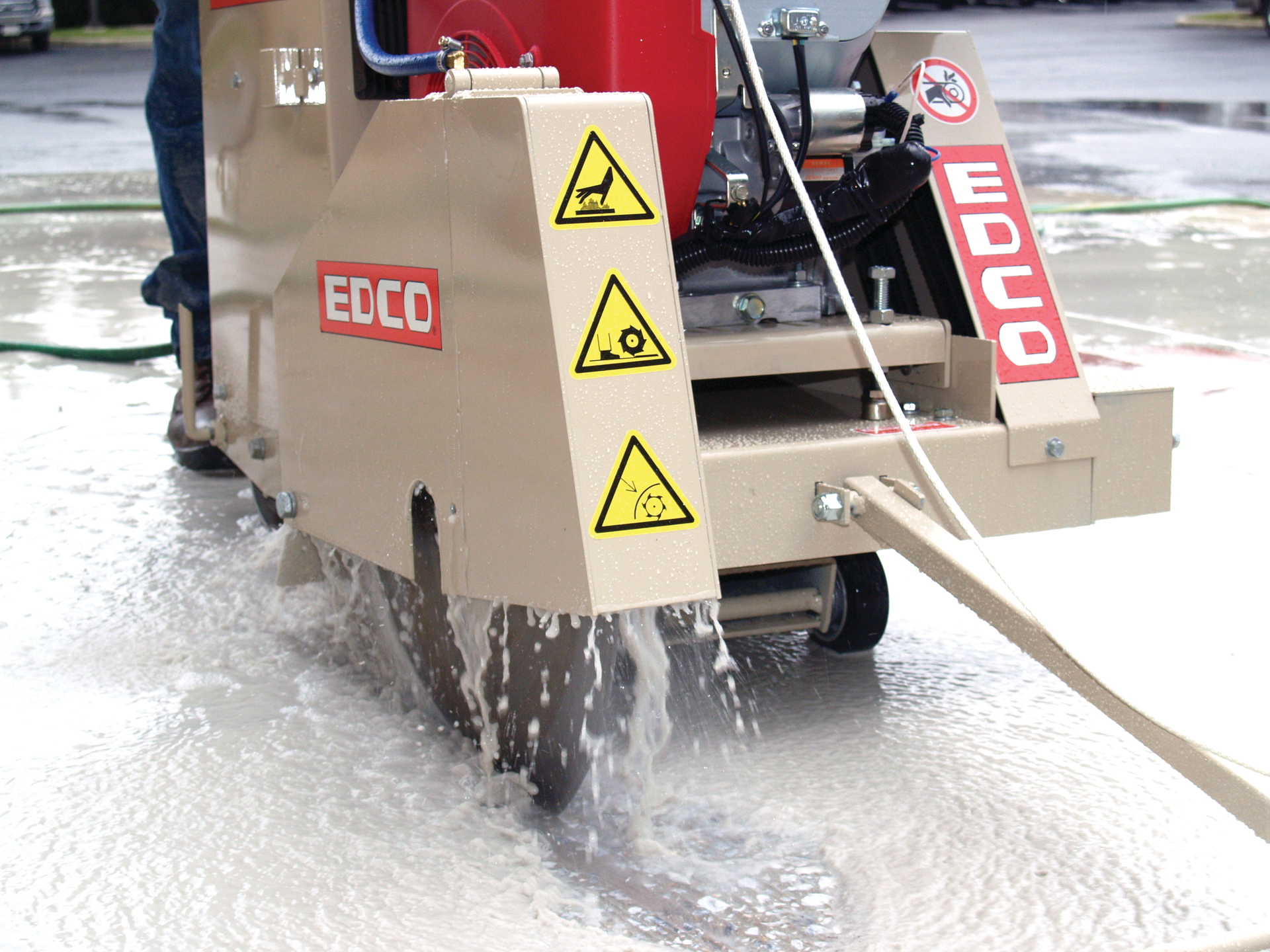 When wet cutting with diamond blades, make sure you have ample water on the blade for dust suppression to prevent hazardous silica dust from becoming airborne.