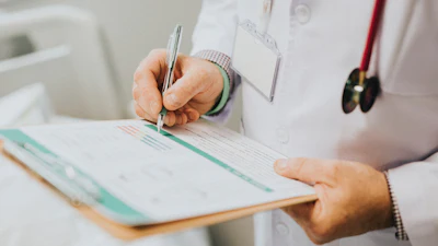 Medical Report Pexels 1919236