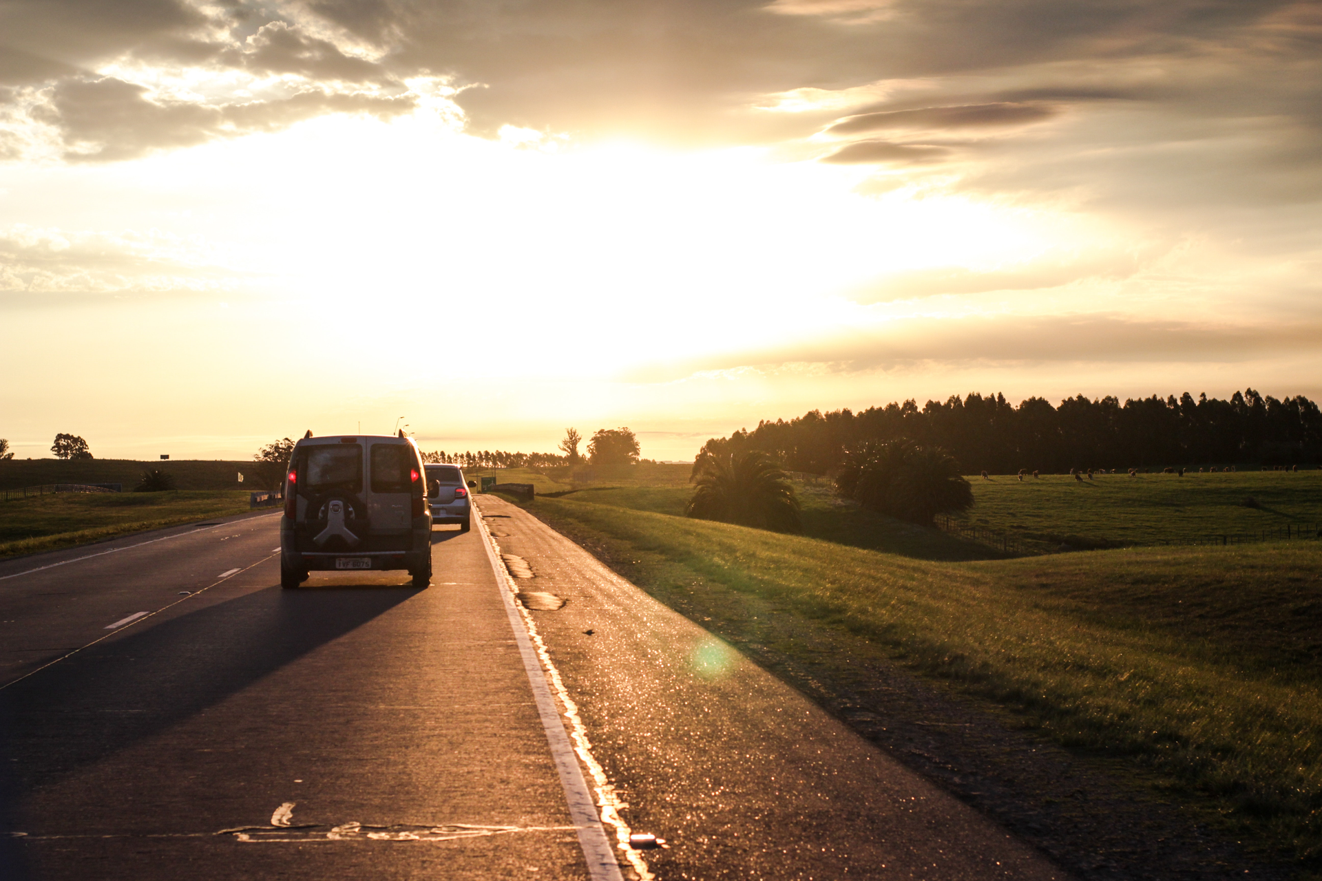 The proposed new rule would improve coordination in the use of highway rights-of-way to support the installation of broadband technologies.