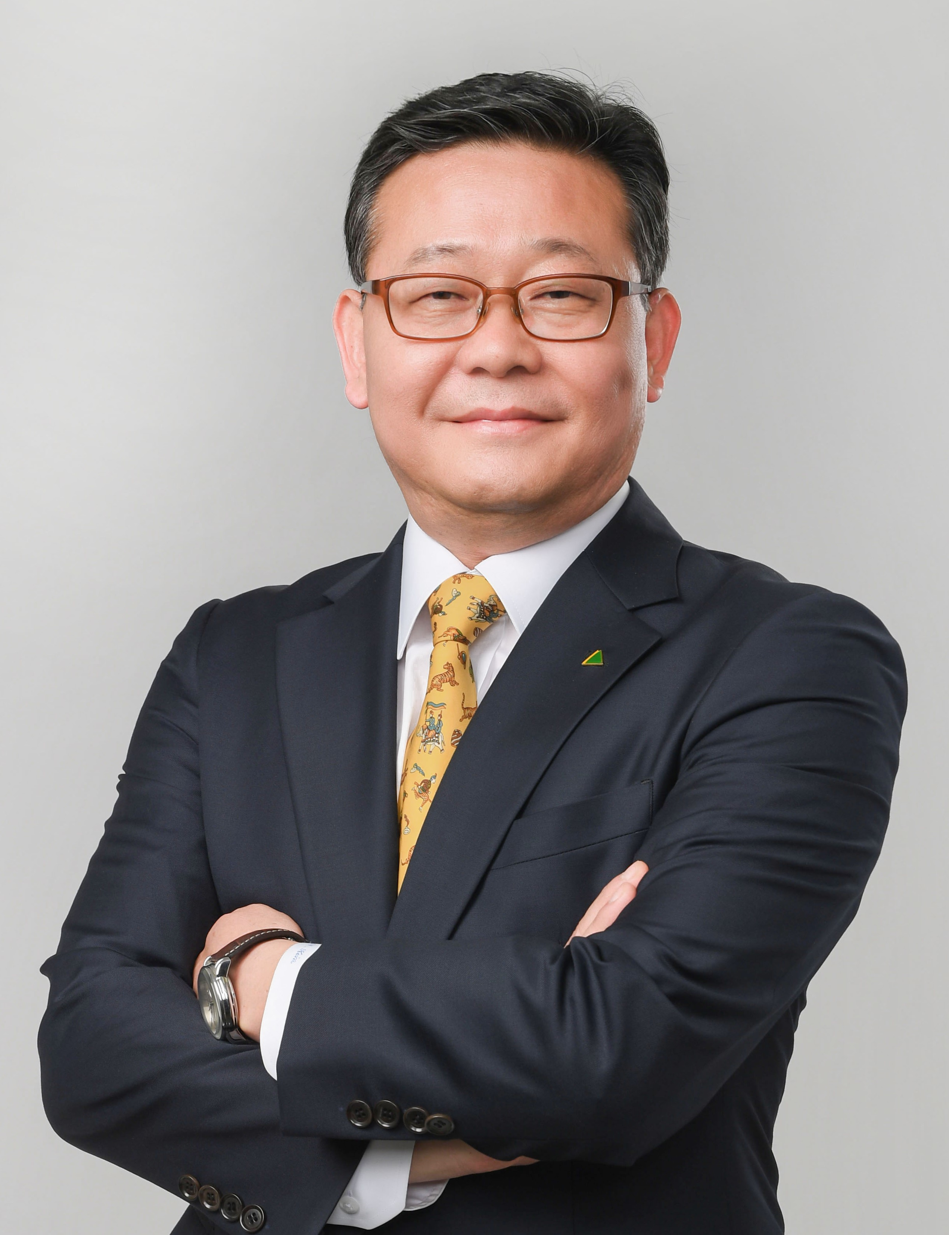 J.Y. Kim, president, Hyundai Construction Equipment Americas, Inc.