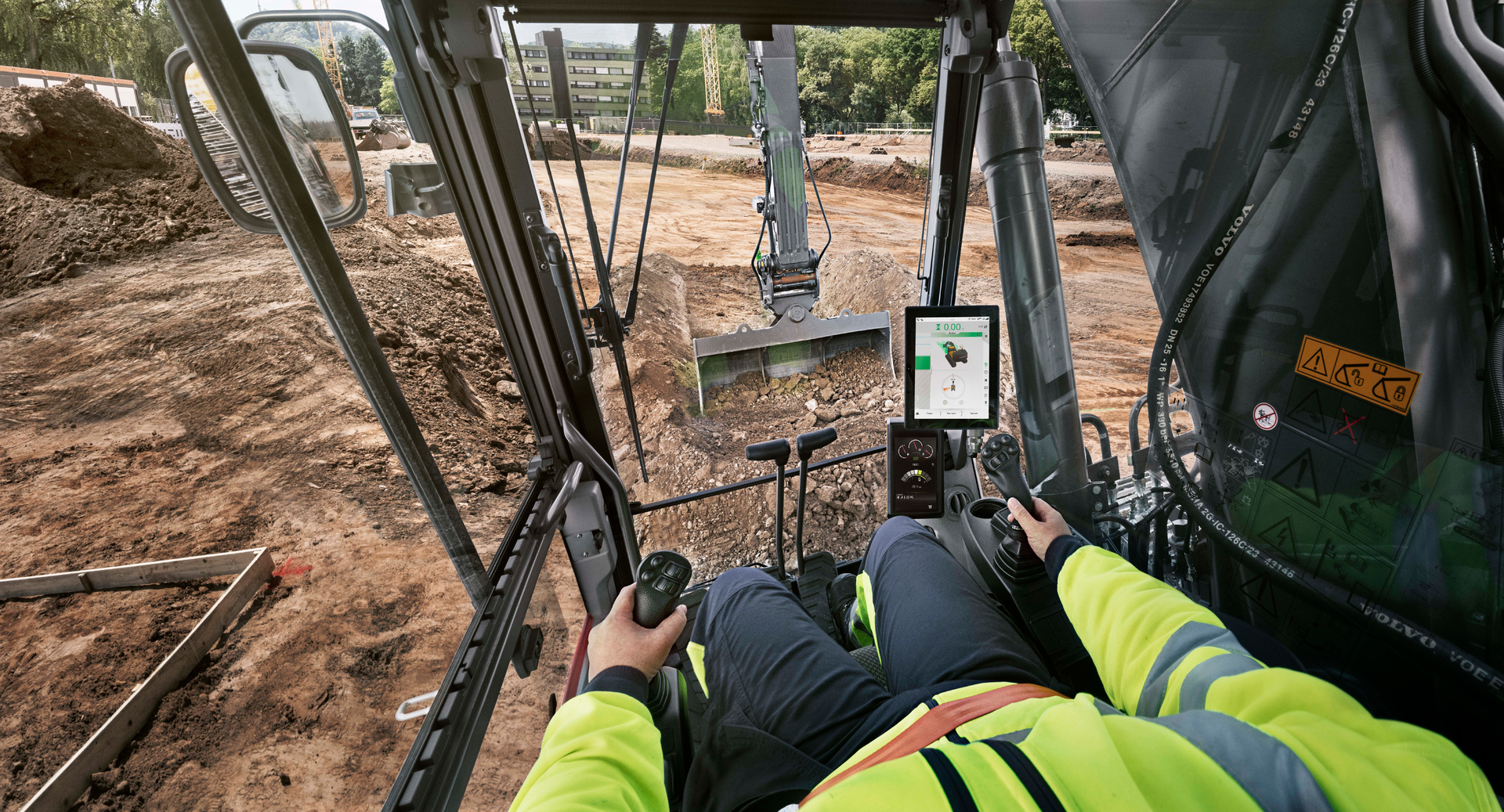 Dig Assist, which Volvo introduced in North America in 2017, is available on 20 of the company’s medium and large crawler and wheeled excavators.