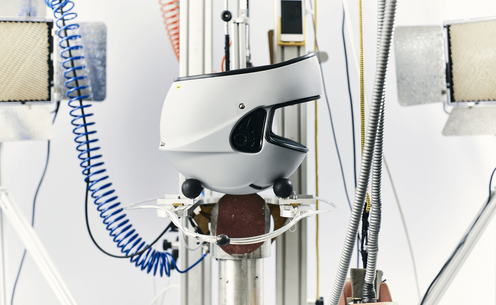 MIPS helmet technology