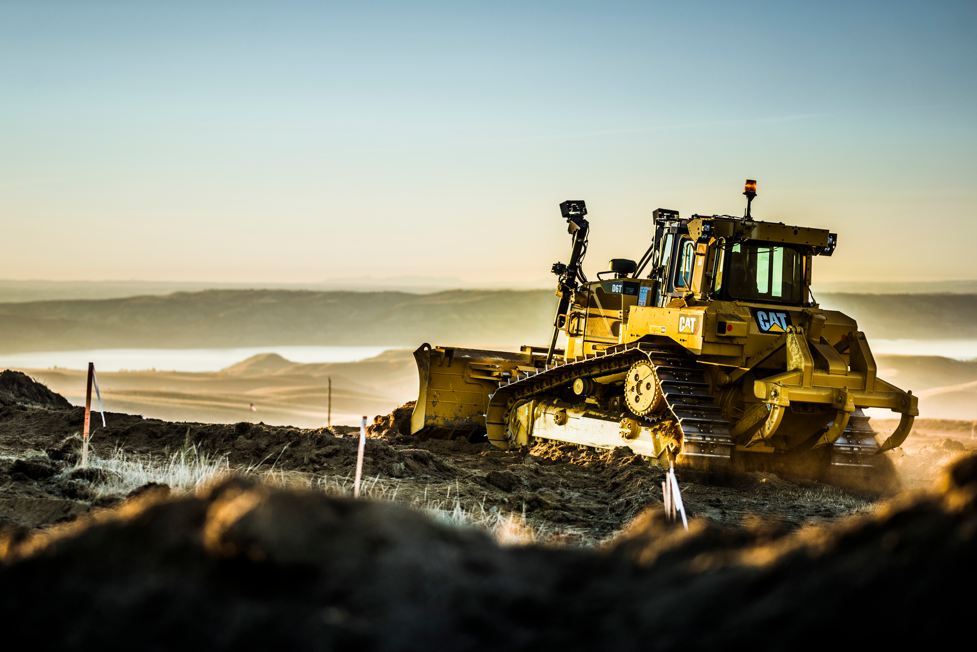 HCSS Telematics helps Loenbro make more informed decisions about its equipment fleet and equipment needs on projects.