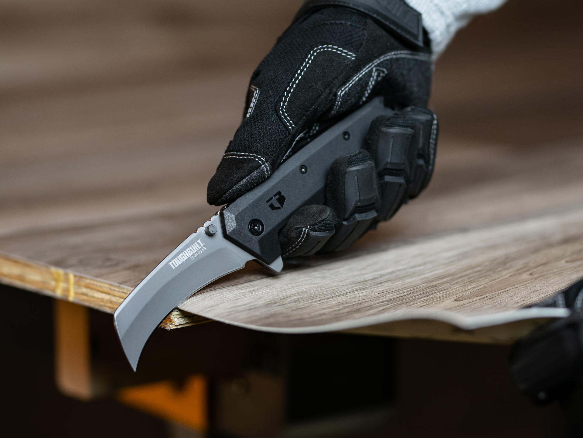 The Hawkbill Folding Knife