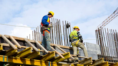 construction workers safety risk of falling