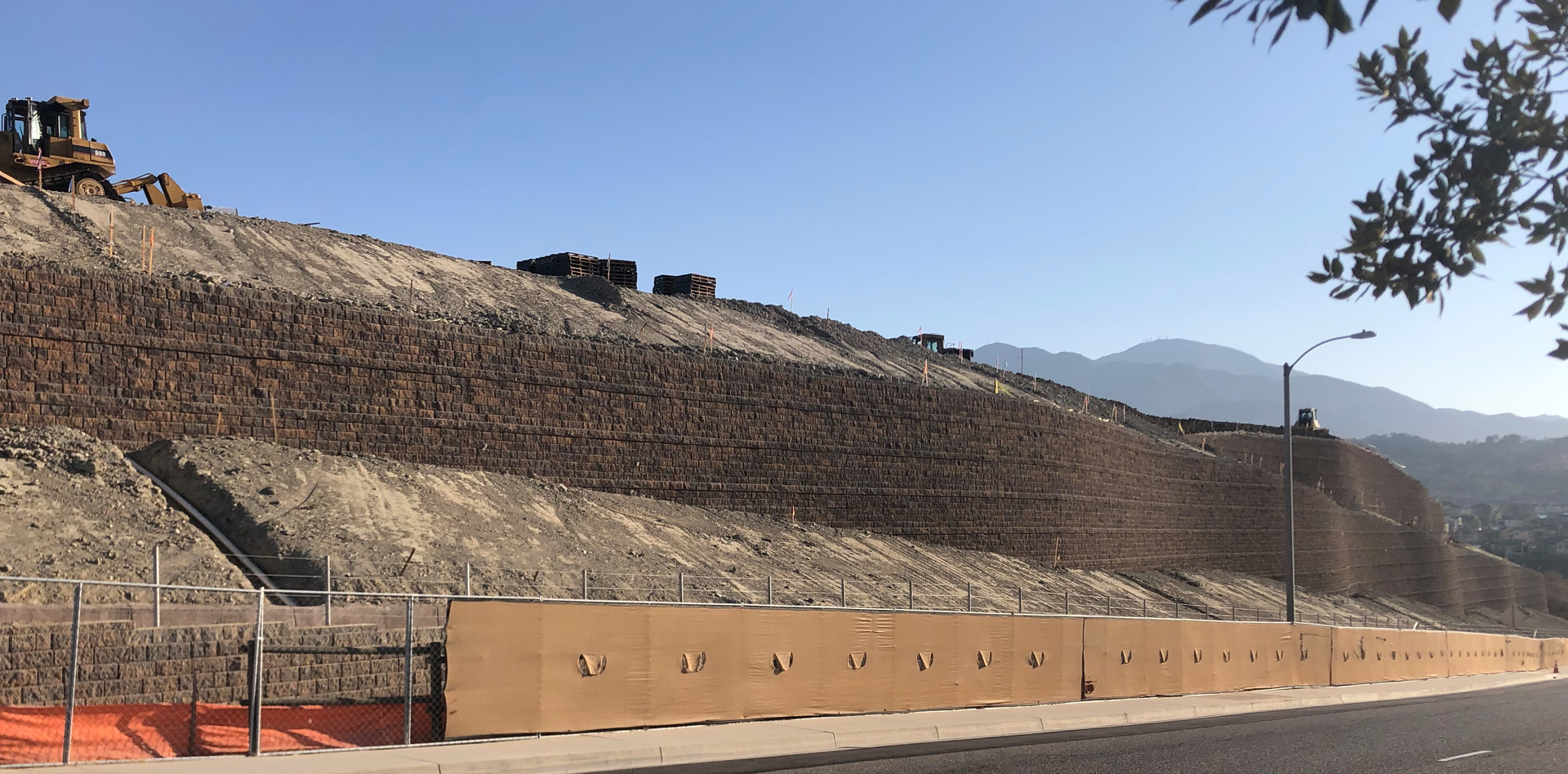 Case Study: 931 Homes Rely on Retaining Wall Construction in Southern Calif.