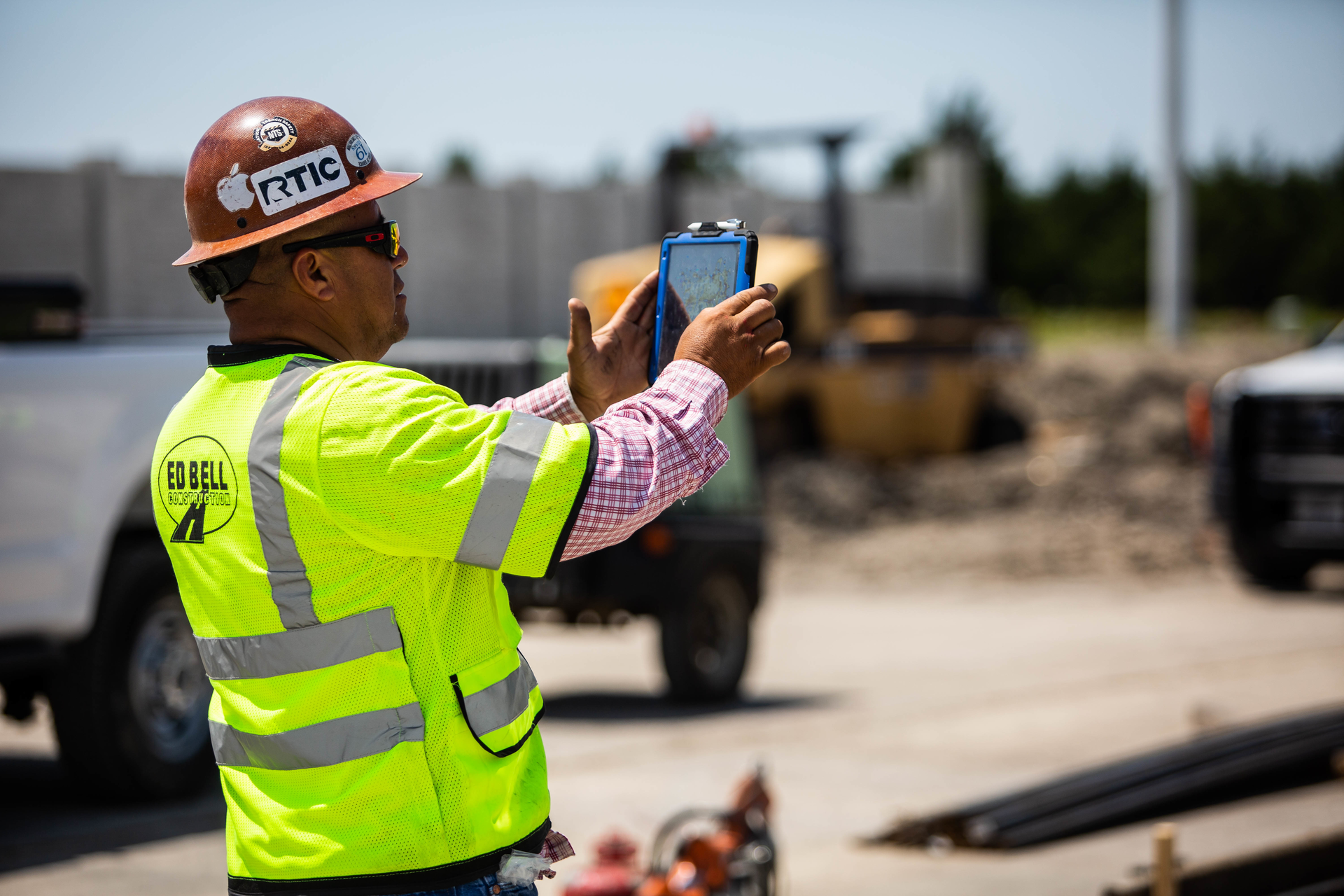 How Digital Field Documentation Tech Improves Project Management