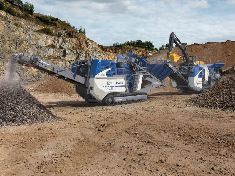 Today's mobile crushers are ideal for use in a wide range of applications, including as a mobile recovered concrete crusher, or for asphalt and mixed C&D waste.