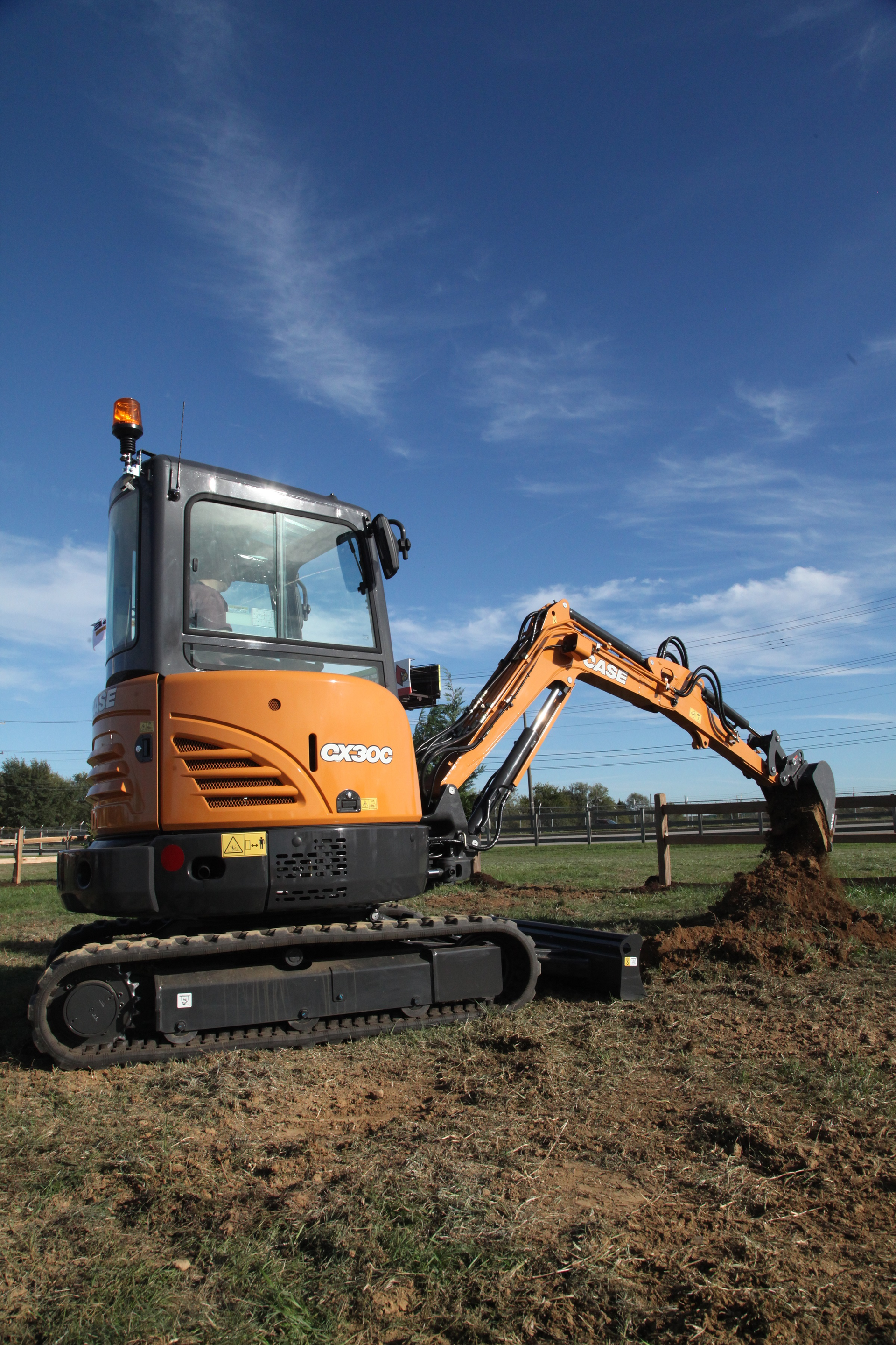 E-commerce construction equipment rental