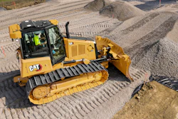 Caterpillar D4 Dozer 60e604e66c612