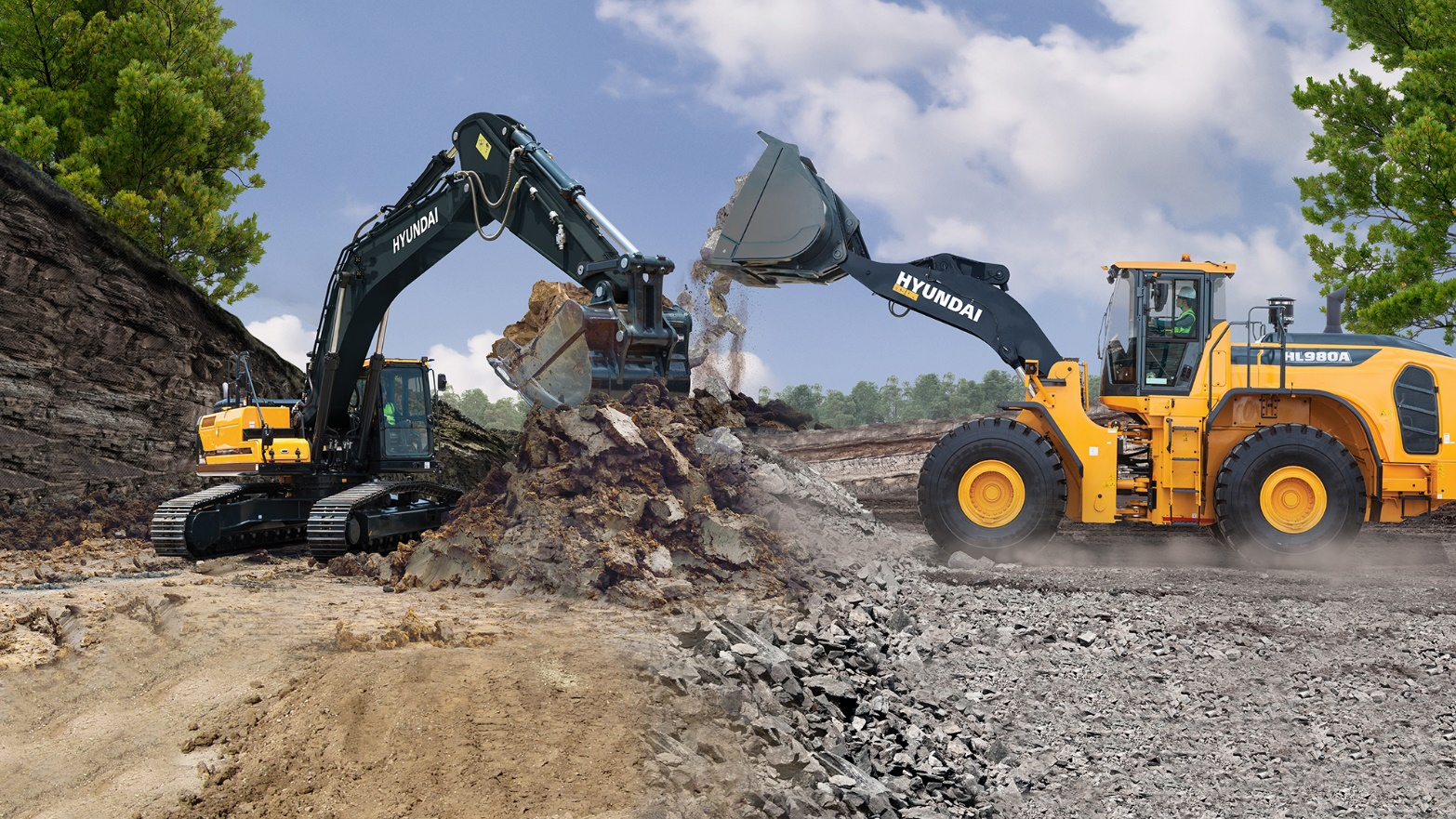 Hyundai Machines At World Of Asphalt 2022
