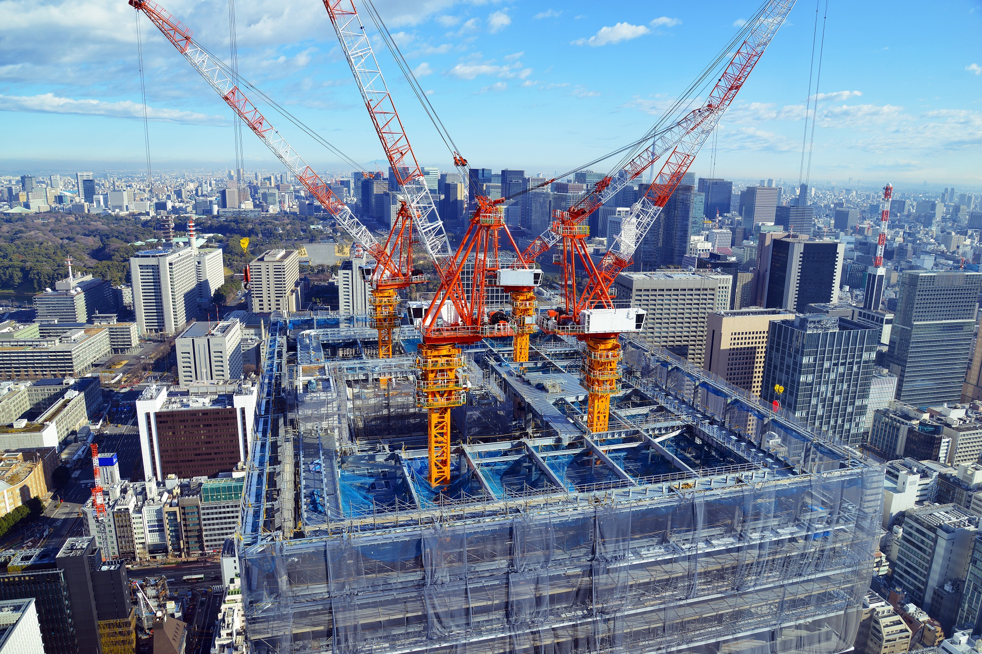 Contractors need to position their businesses to take advantage of the construction boom without placing it at risk of going bust