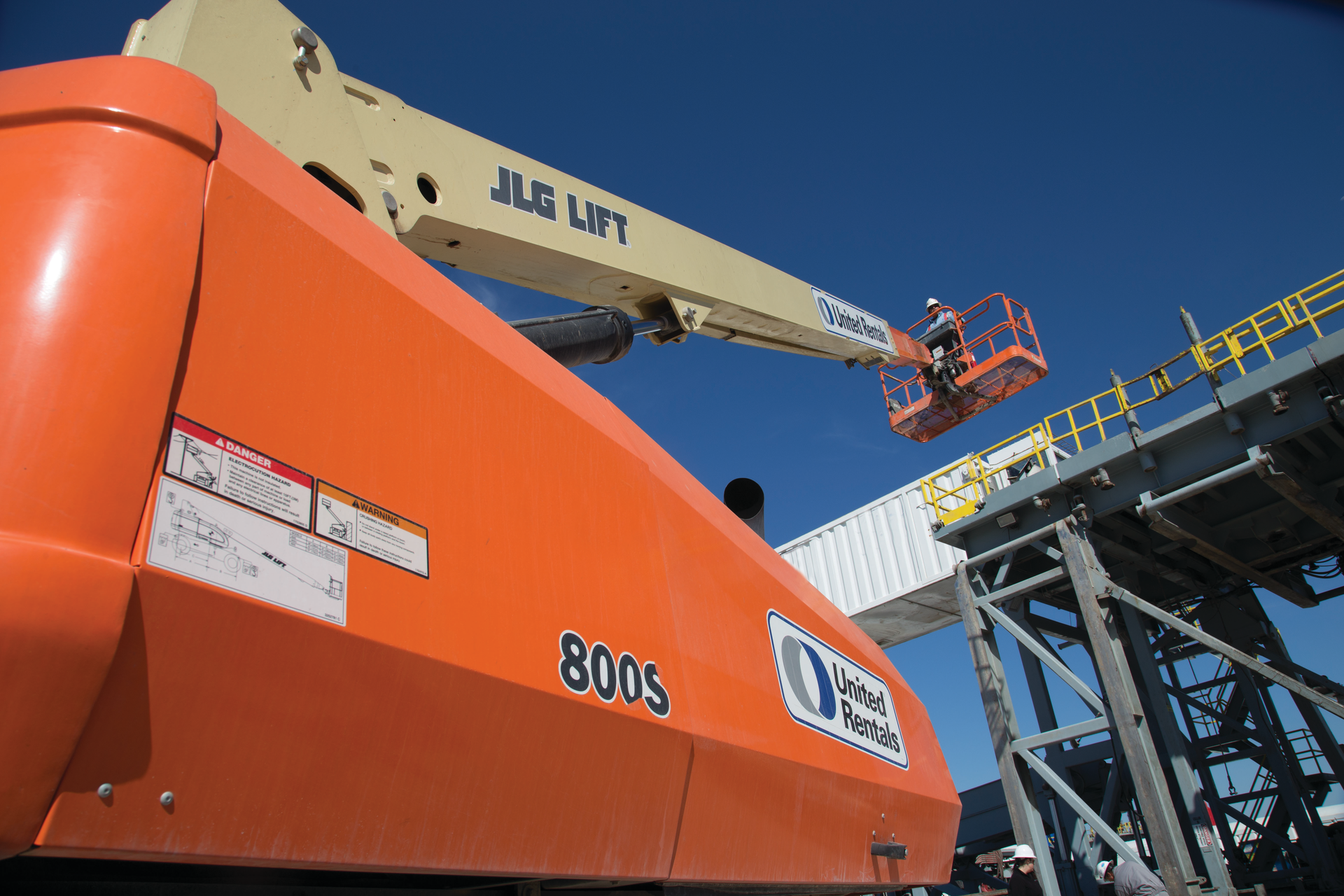 Equipment rental mobile apps allow workers to know quickly what equipment they have, where it is located, how much they are paying for it, how often it is being used and when they need to return it.