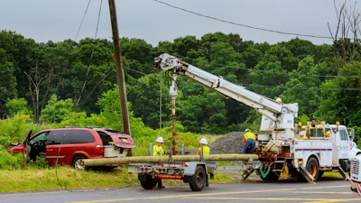 Construction company owners can take some of the stress out of auto accidents by defining a set of steps that employees should take following an incident and ensuring that everyone understands those actions.