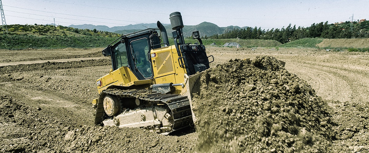 Five factors play a role in fuel efficiency: idle time, operator technique, job-site set-up, equipment selection and configuration, and technology. Let’s take a closer look at that last item.