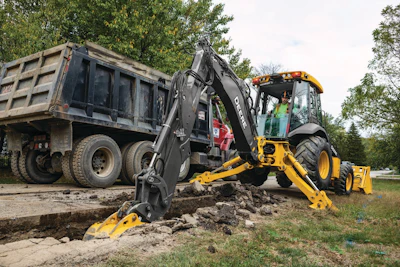 Deere's backhoes are especially focused on providing operators a straightforward way for them to operate their backhoe-loaders in a manner that ensures consistently high performance.