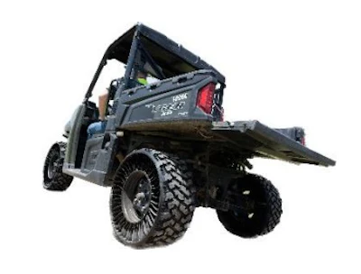 Available in 5 SKUs, the new wide-based rear fitment model is offered in 5 different bolt patterns to allow fitting for a wide variety of UTVs.