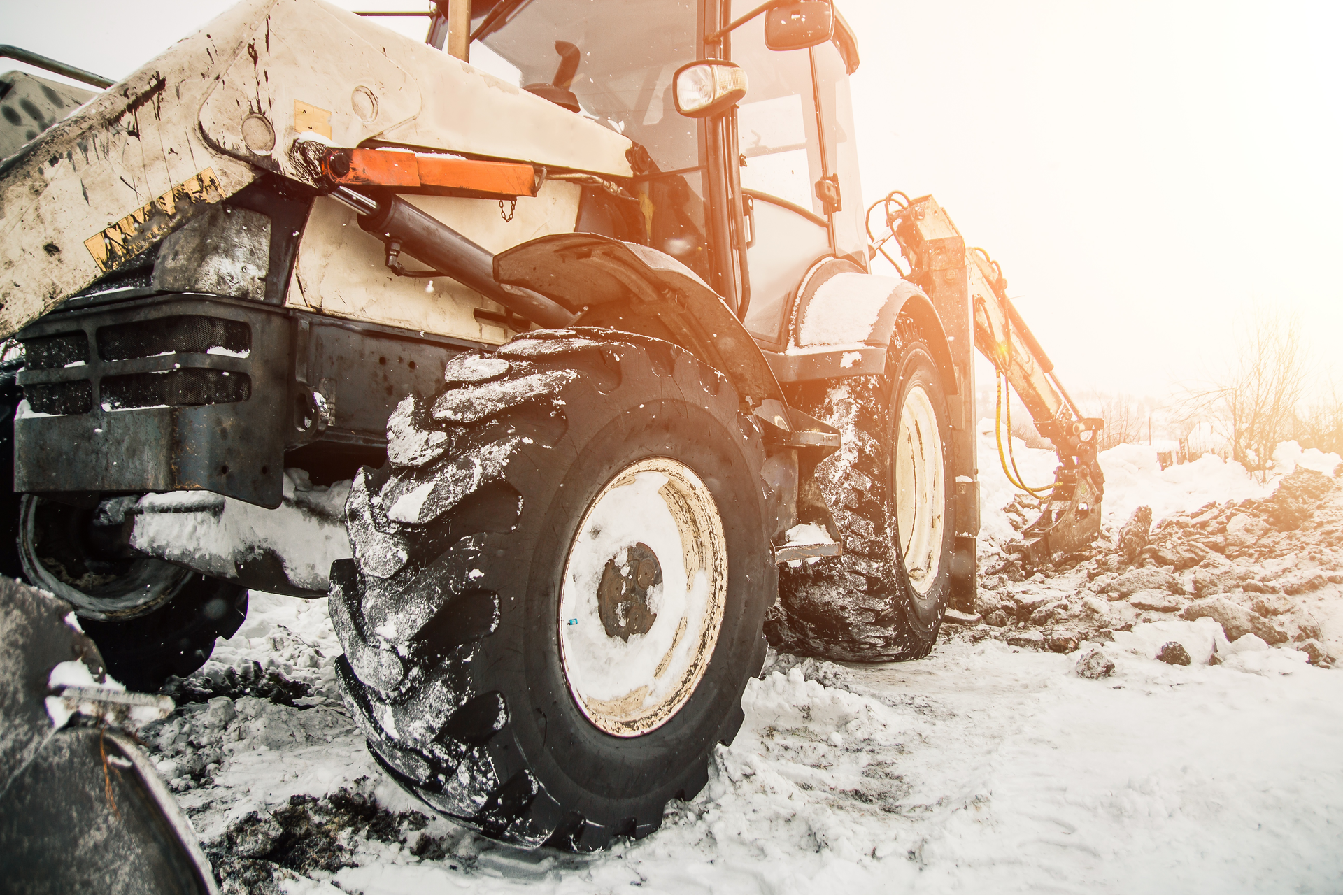 Engine oil, coolant and diesel fuel can all be highly influenced by the change in weather, impacting the overall lifespan, efficiency and safety of your equipment.
