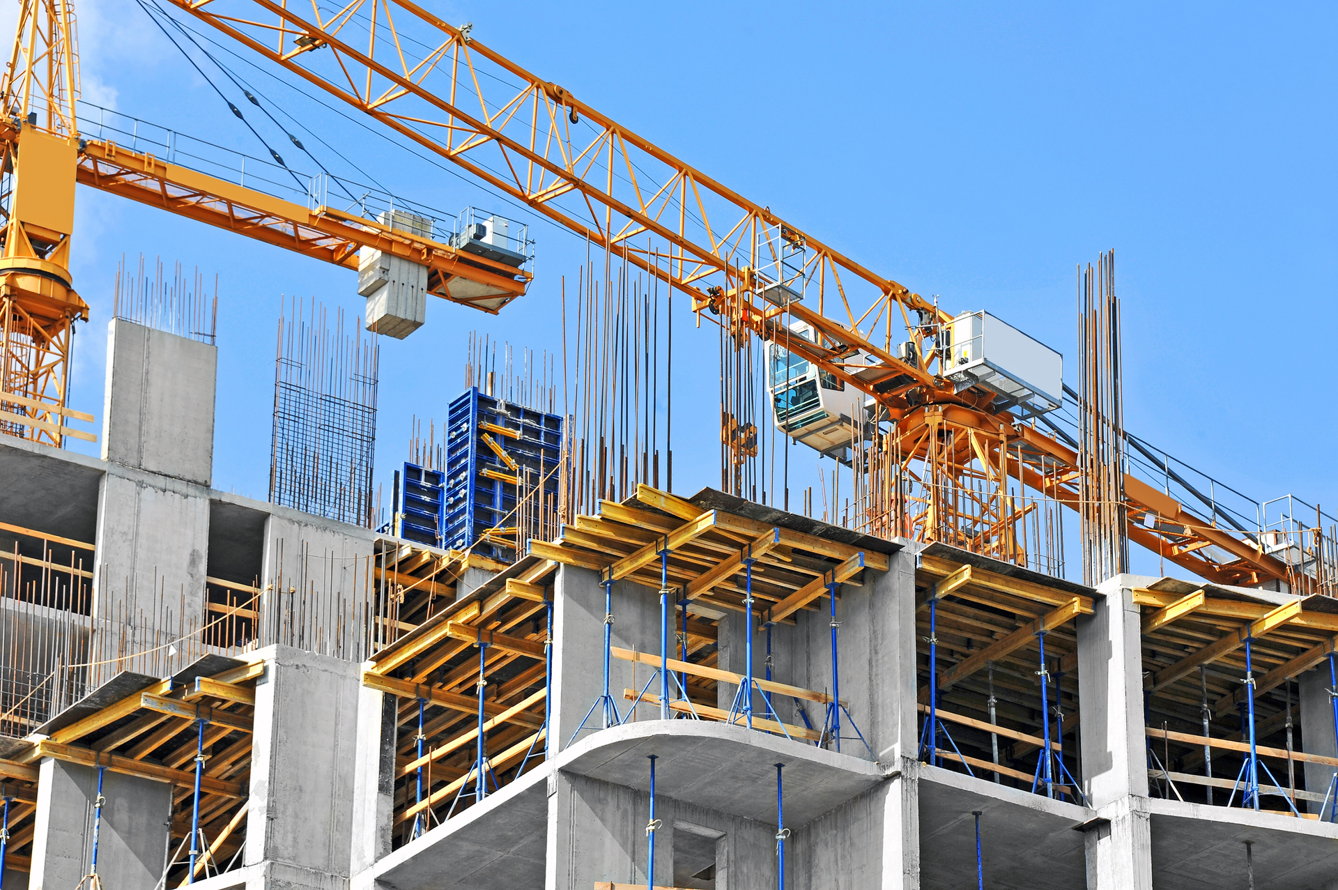 By implementing digital solutions, concrete contractors, general contractors, and subcontractors can all increase profitability, reduce the impact of inflation, and boost overall efficiencies.