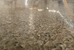 Best Practices For Exposed Glass Aggregate With Polished Concrete