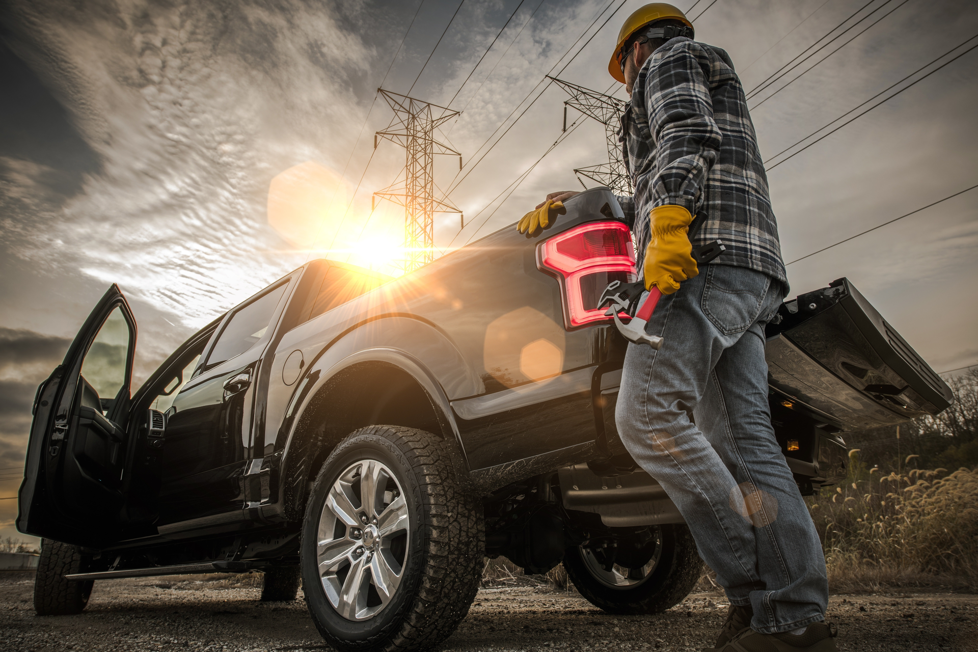 With the electric medium-duty vehicle market booming and sustainability deadlines looming, companies must keep a pulse on these four key industry trends throughout 2023.