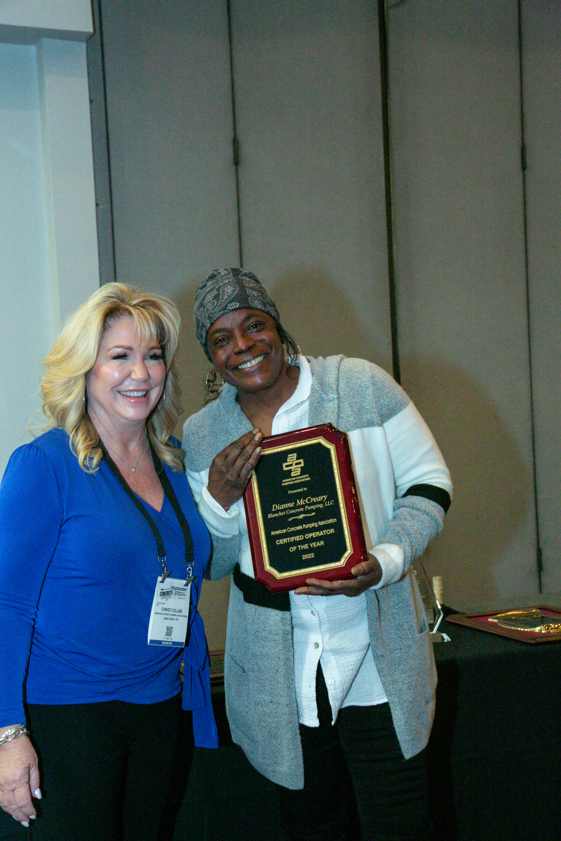 From left: Executive Director Christi Collins and Dianne McCready, ACPA’s first female Safe Operator of the Year.