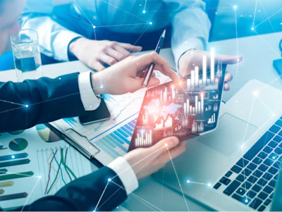 The Connected Vehicle Analytics (CVA) tool collects real-world data from fleet operations — including current truck configurations, daily routes, average speed and fuel consumption.