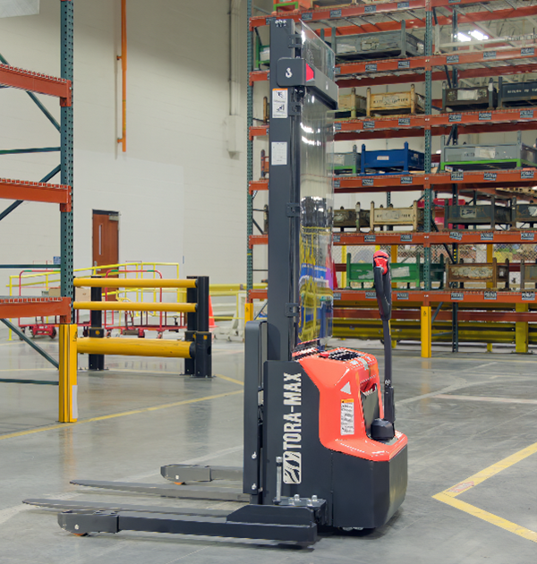 The Tora-Max Walkie Stacker is designed with the versatility to handle light-duty loads and includes pinwheel capability to navigate tight aisles and compact spaces with control.