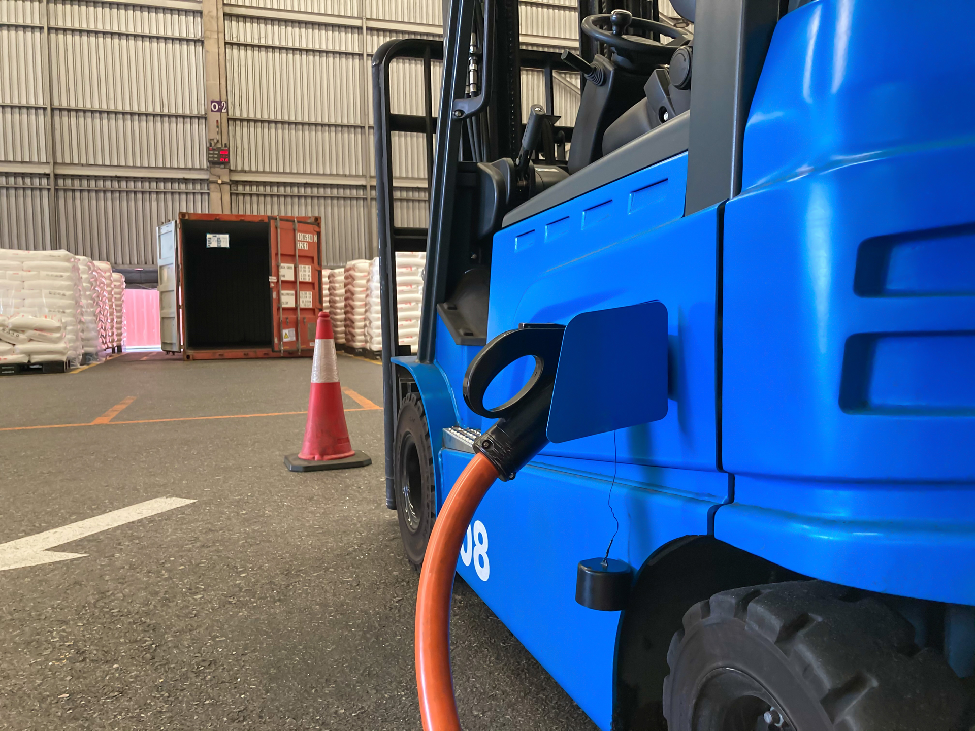 The demand for reliable and accurate battery data gave a few start-ups an idea for a business, as this data is key to determining the value of used EVs.