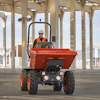 Equipped with a li-ion battery pack, the fully electric dumper is designed for earthworks in reduced spaces, such as municipal works, property renovations, small demolitions and landscaping.
