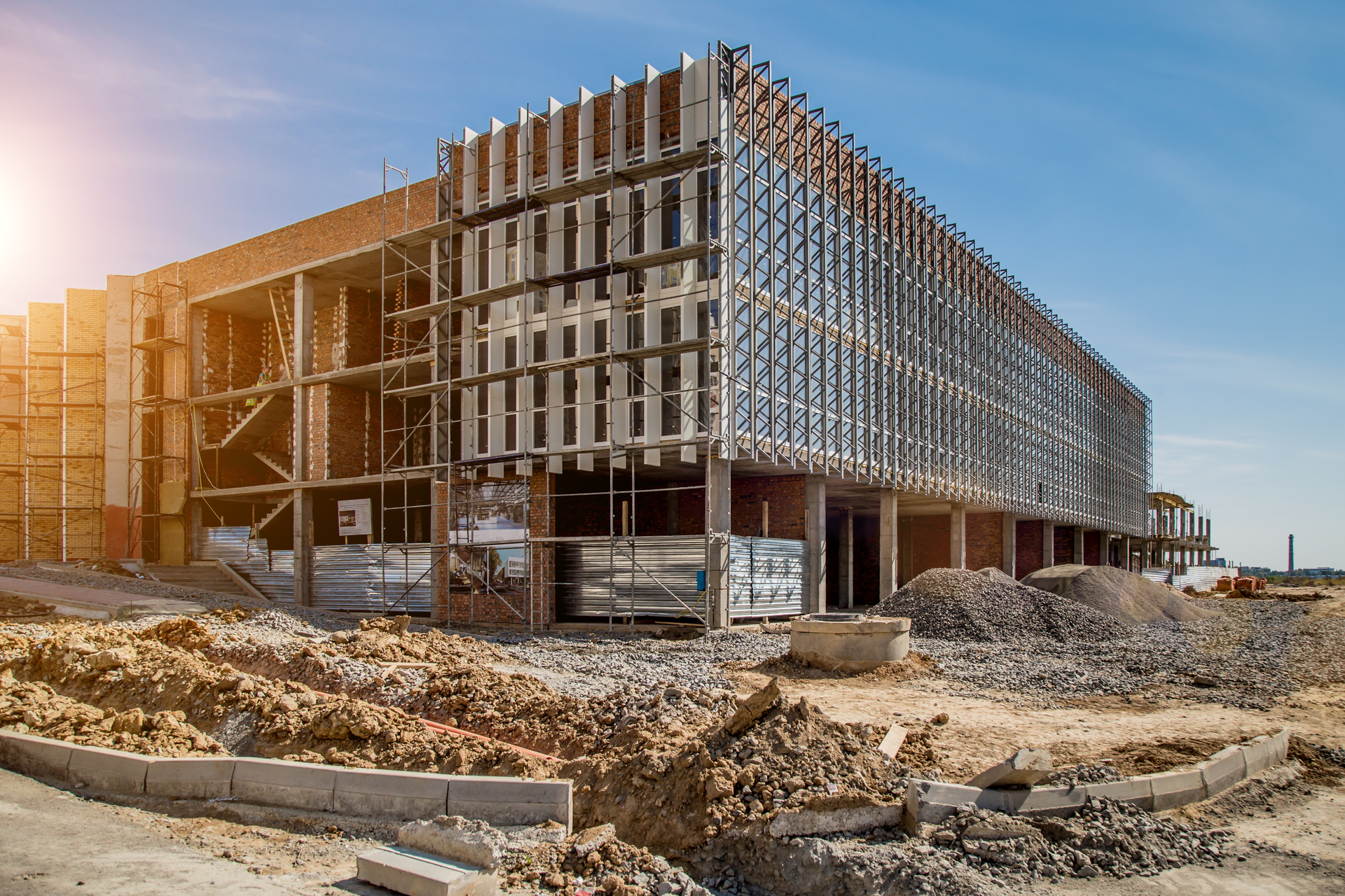 Executives from the equipment finance sector believe that business conditions will improve over the next quarter, CapEx leases and loans will increase, and they expect to have more access to capital to fund equipment acquisitions.