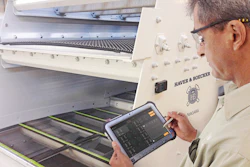 Vibration analysis software monitors the vibrating screen’s performance in real-time by detecting problems before they lead to diminished performance, decreased efficiency and increased operating costs.