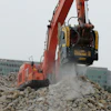 Available accessories include a spare parts kit, fixed coupling, iron separator, hour meter and dust suppression kit.