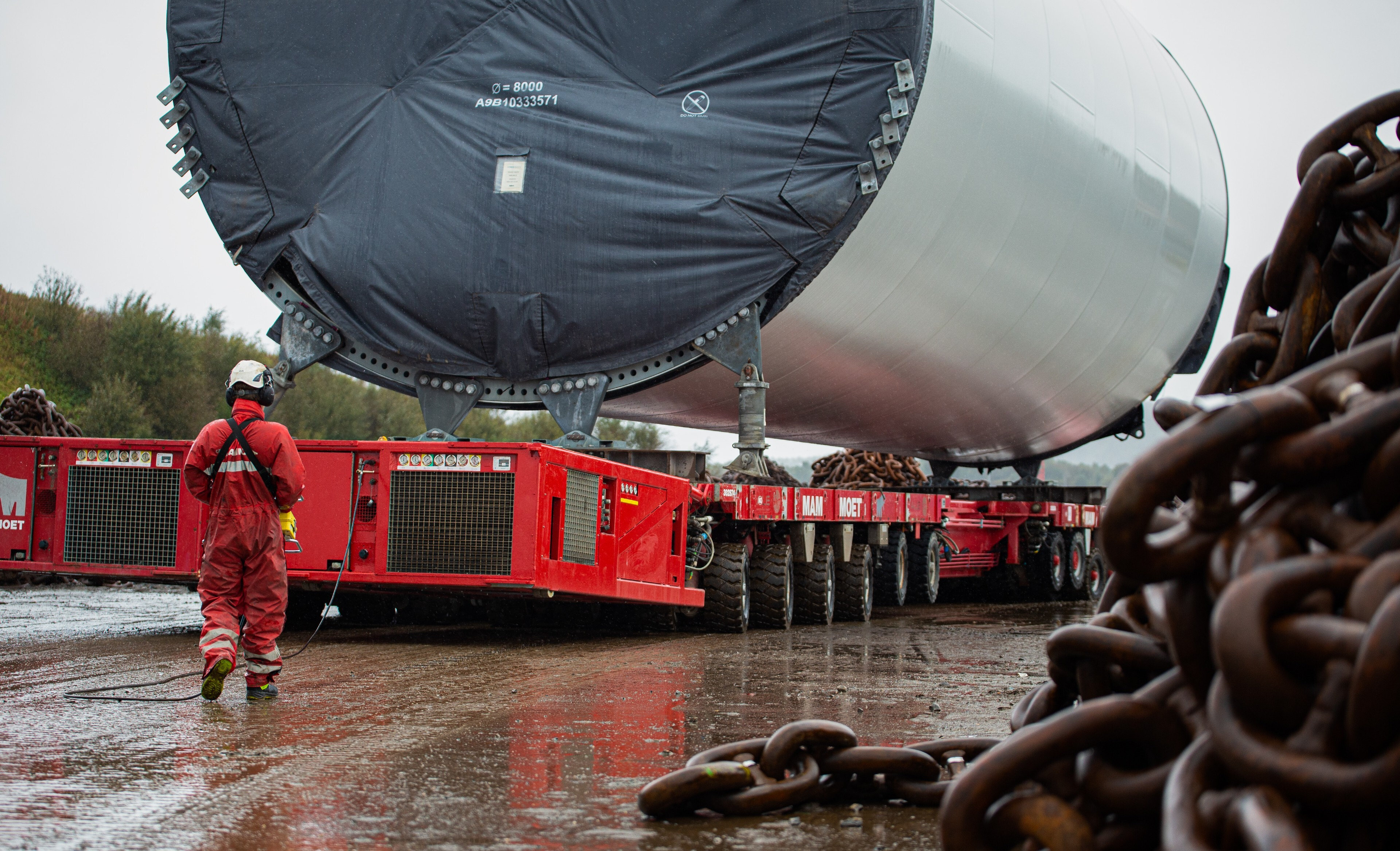 Fitting new engines in existing SPMT fleets cuts down on both waste and additional construction, compared to purchasing new zero emission equipment.