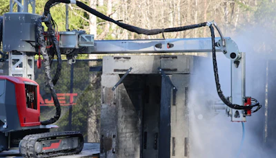 Available accessories include an Extension Kit, Rotolance and Hybrid Kit 3.0. The Hybrid Kit 3.0 converts the diesel-powered Aqua Cutter 750V to electric.