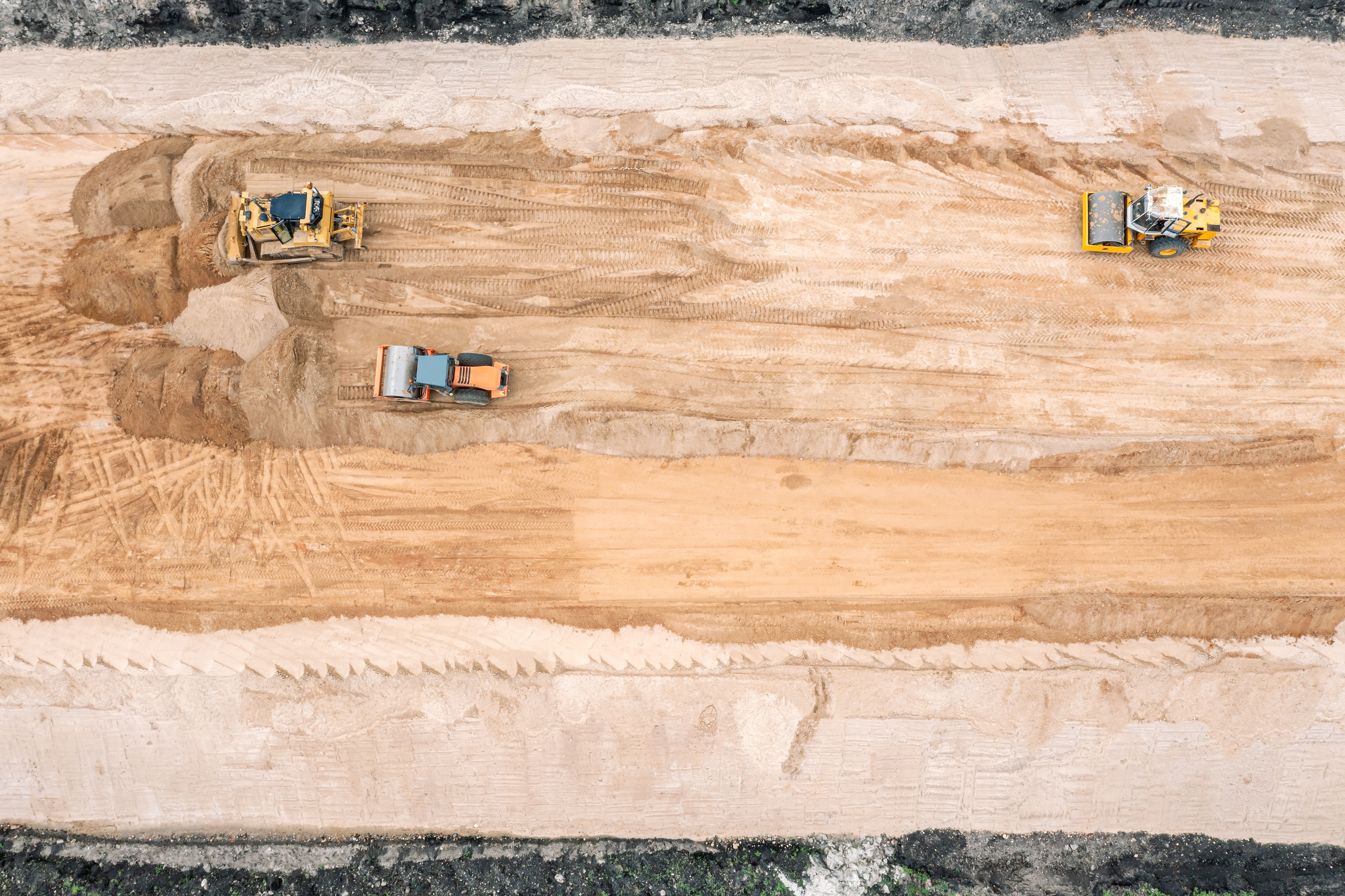 The market for used equipment is vibrant, and a significant majority of transactions happen without lien-related complications.