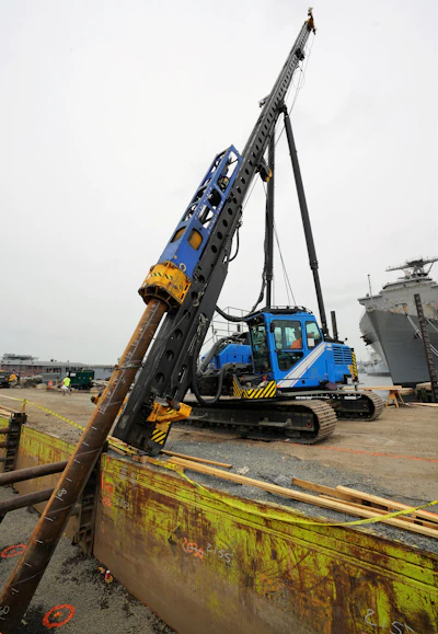 Junttan Piling Rig Key to Pile Installation On Navy Yard Project