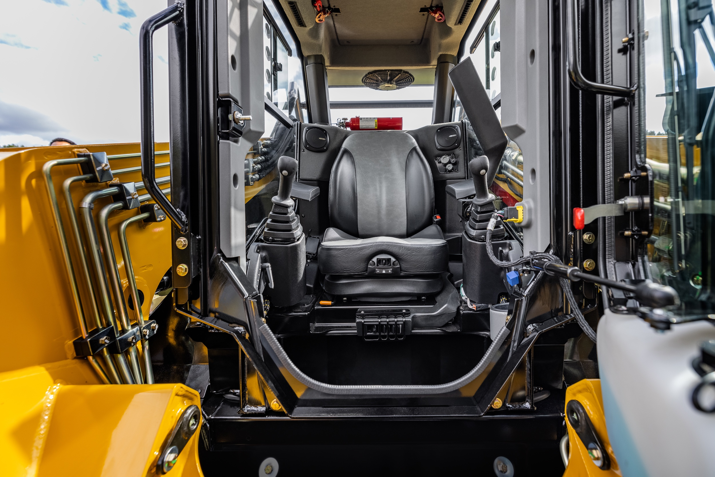 Operators who are comfortable experience less fatigue, allowing them to not only spend more hours in the cab in a day but to be more alert while they work, increasing productivity and safety.