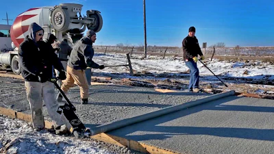 Battery-Powered Curbing At World Of Concrete 2024