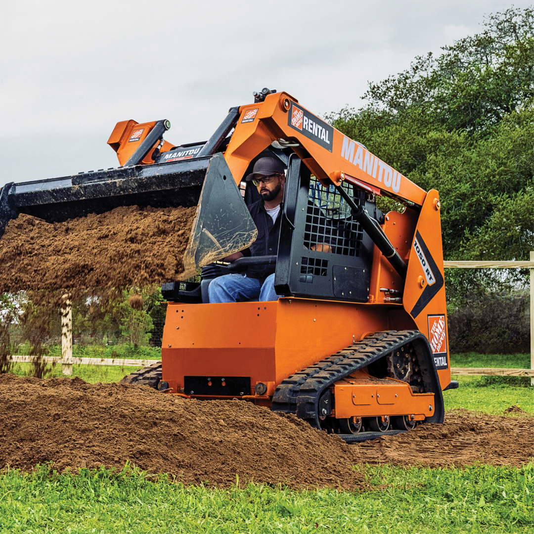 CTLs' small turning radius allows operators to navigate tight spaces easily.