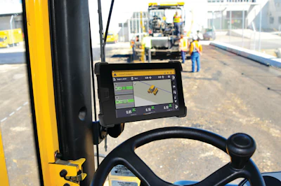 Bomag Ccs900 Asphalt Compactor 007 Td520